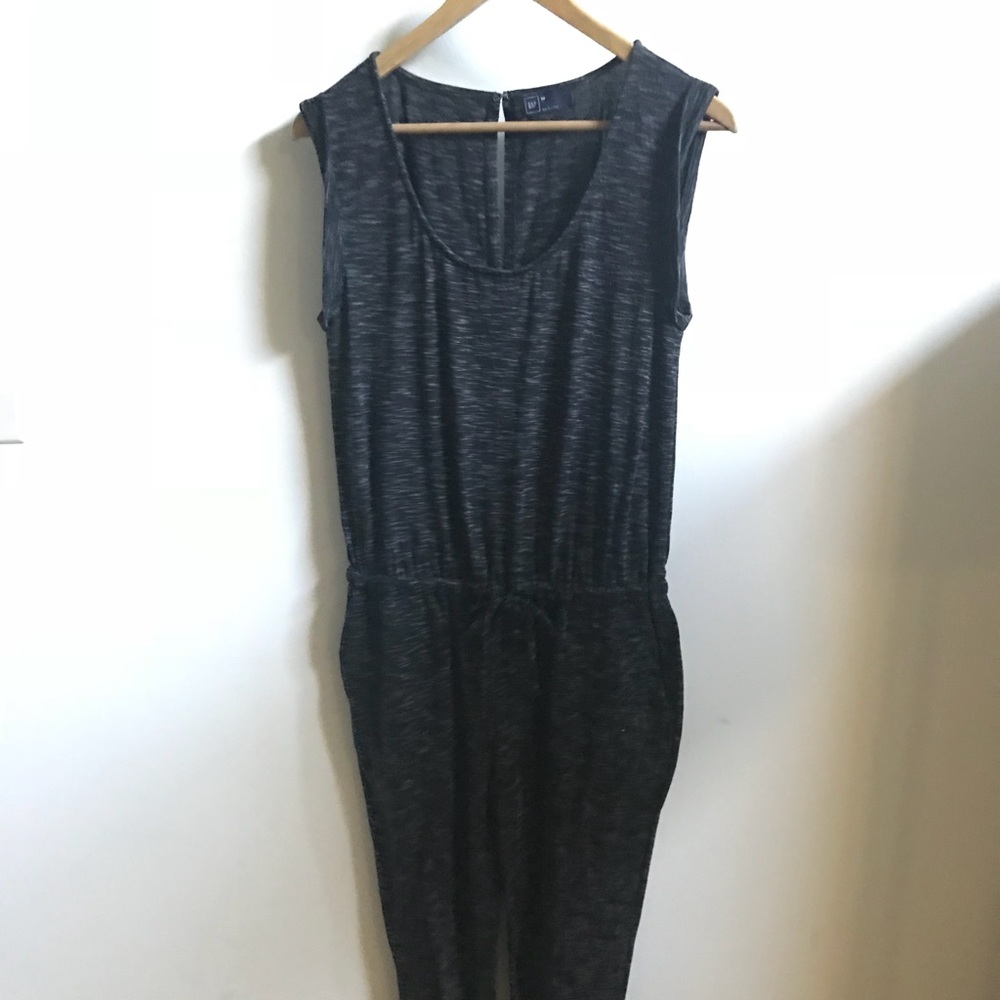 Gap jumpsuit